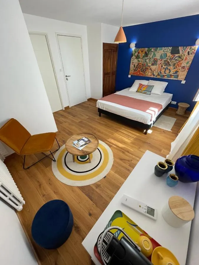 Holiday home Maison Piscine Lot Laburgade